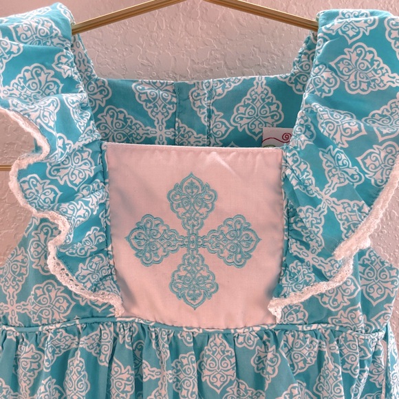 Smocked Sweets 2T Bubble Romper Turquoise Blue White Embroidered Cross - Picture 9 of 11